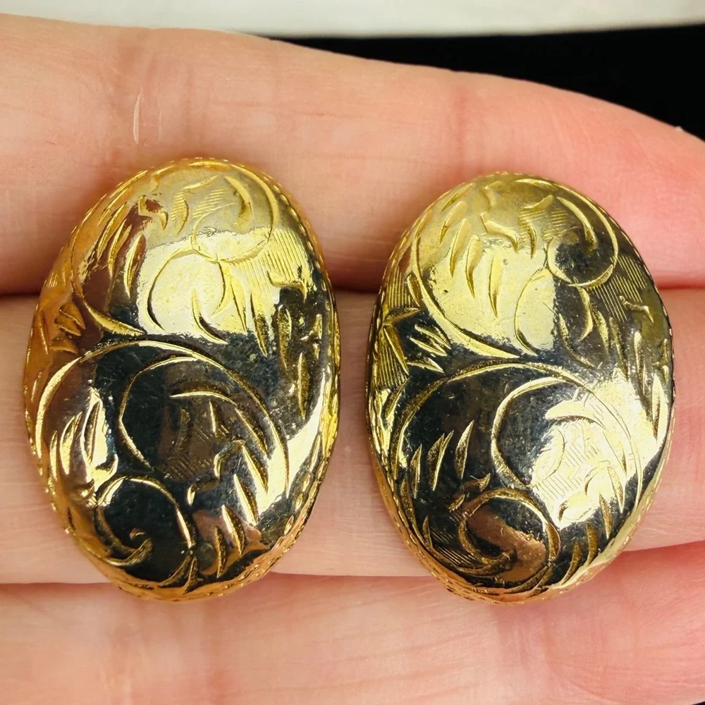Vintage goldtone, etched puffed pierced earrings